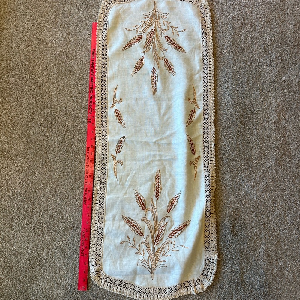 Handmade Embroidered Cream and Brown Wheat Table Runner - Picture 3 of 3